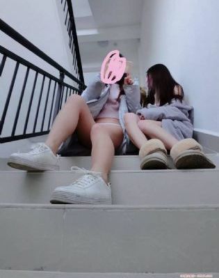 国产成年美女毛片80s_超清手机在线看