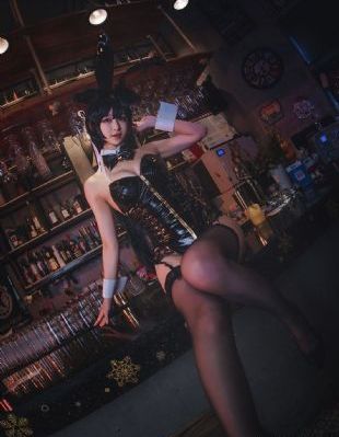 欧美风短发女_720超清免费观看